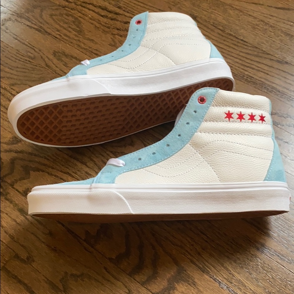 New In Box - Vans Sk8 Hi Reissue - Chicago Shoes